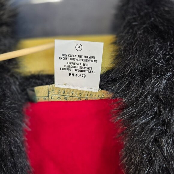 Harve Benard Red Wool Blend Christmas Holiday Cape Black Faux Fur Trim OS - Picture 7 of 7